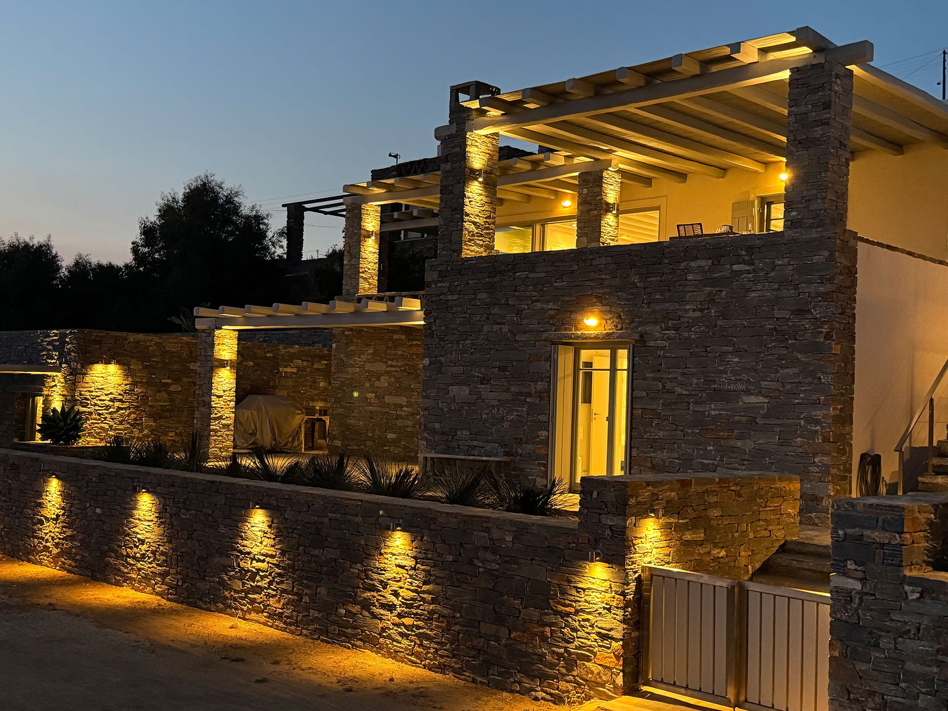 Villa Kouneli by night